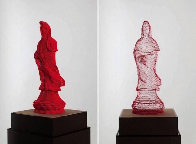 Patung Kertas &quot;HAMPA / Hilang Dari Penglihatan&quot; Hasil Karya Seniman Korea