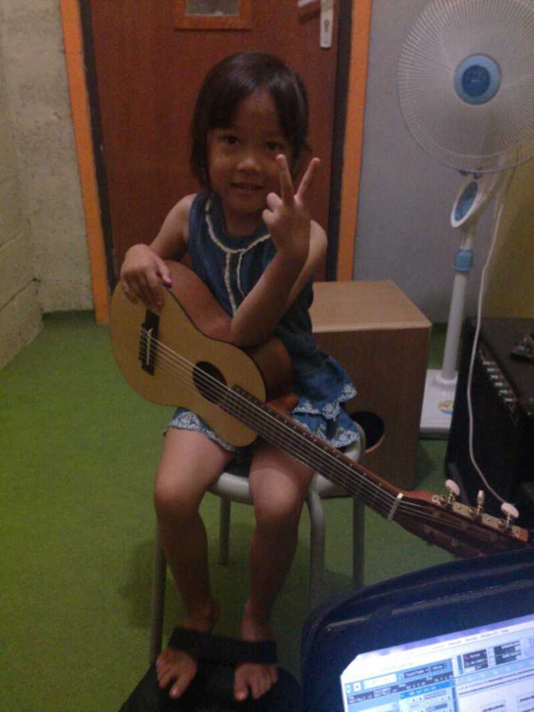 Tentang Pekerjaan Guru Les Musik