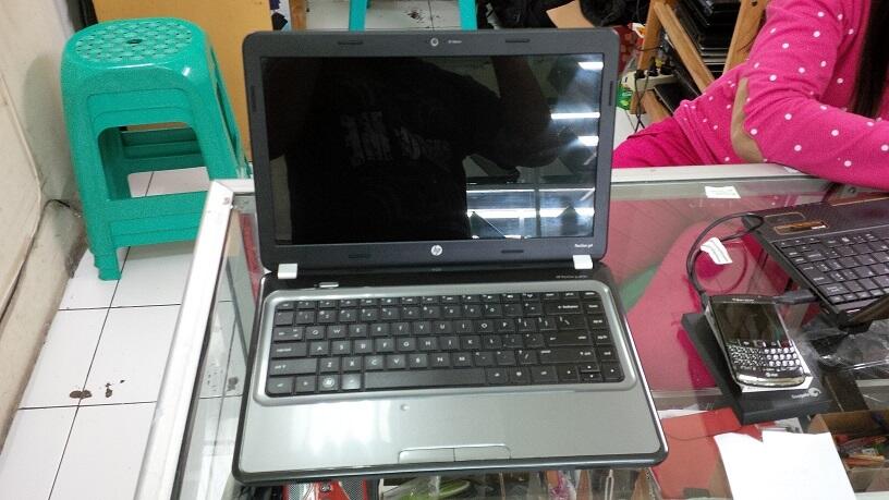 Laptop gaming dan Desain HP G4 AMD A4-3330M 2GB 500GB ATI Radeon HD6480G