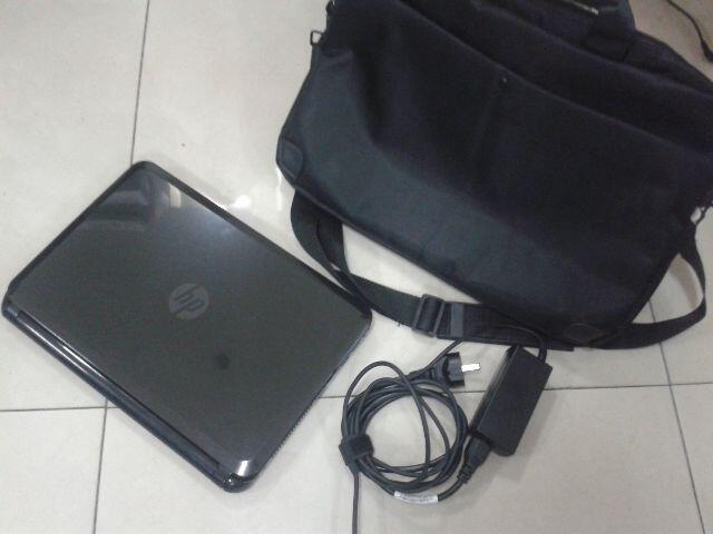 LAPTOP HP 14-D012TU-CORE i3 @ 2,4Ghz-RAM 2GB-BOGOR
