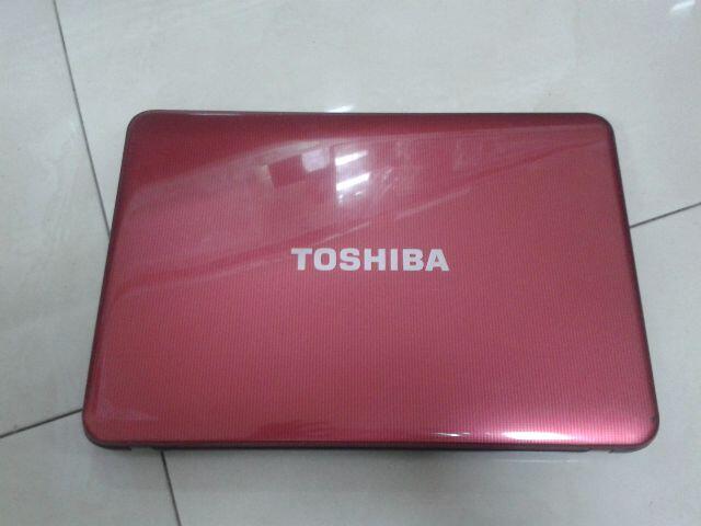 TOSHIBA SATELLITE C840-INTEL B90-WARNA MERAH MARUN MULUS COD BOGOR