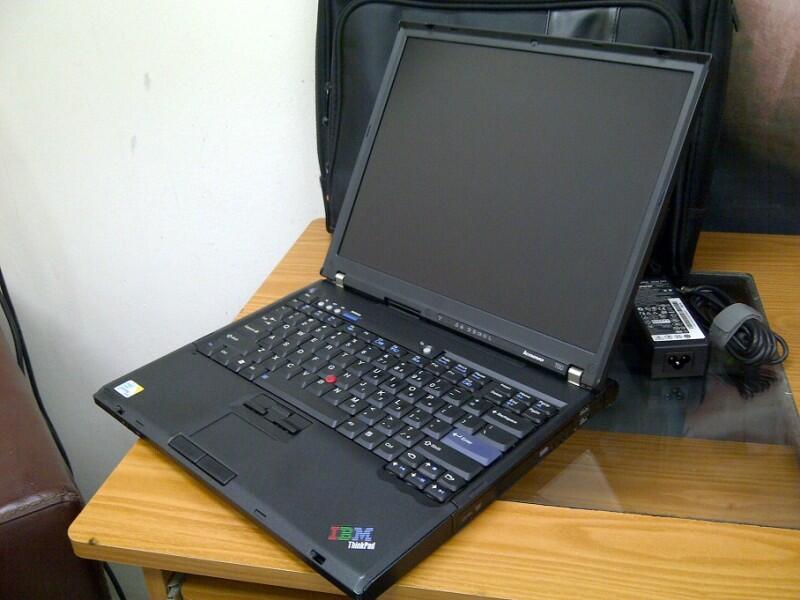 Jual tt/bt Laptop Bandel lenovo t60 thinkpad Bandung
