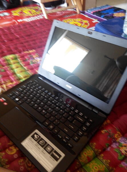 Notebook ACER AMD A6 QUADCORE VGA ATI 1 GB COD BALI DENPASAR KUTA HARGA MURAH