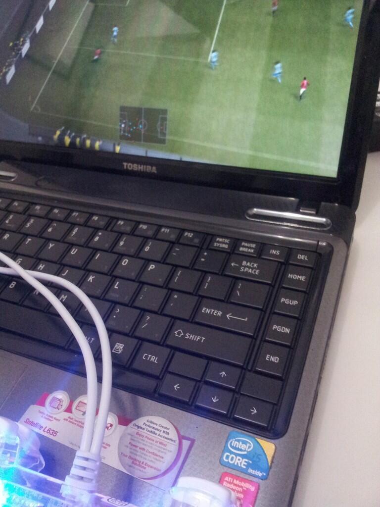 Laptop Toshiba Game Design Corei5 Malang