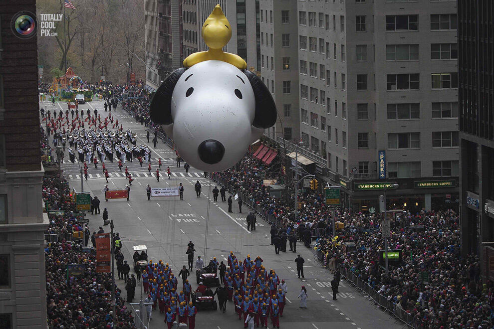 Wow, Meriahnya "Macy Thanksgiving Day Parade 88" New York 2014