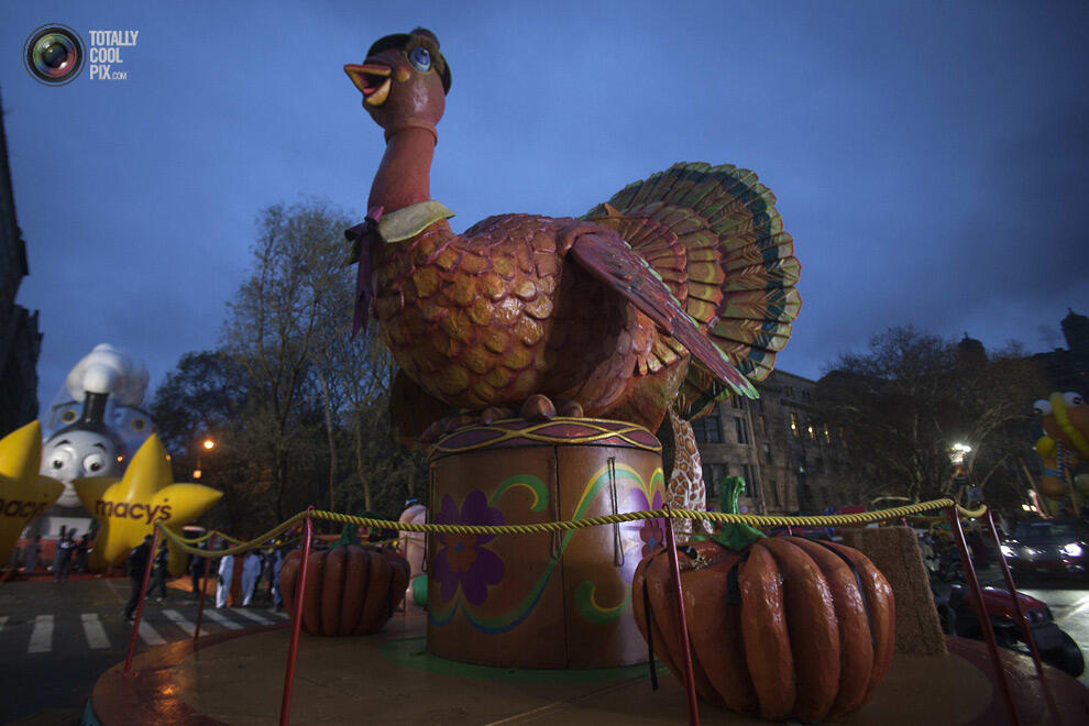 Wow, Meriahnya "Macy Thanksgiving Day Parade 88" New York 2014