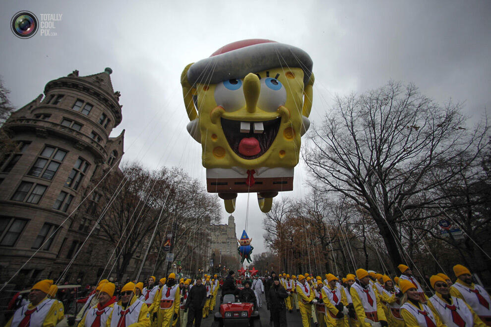 Wow, Meriahnya "Macy Thanksgiving Day Parade 88" New York 2014