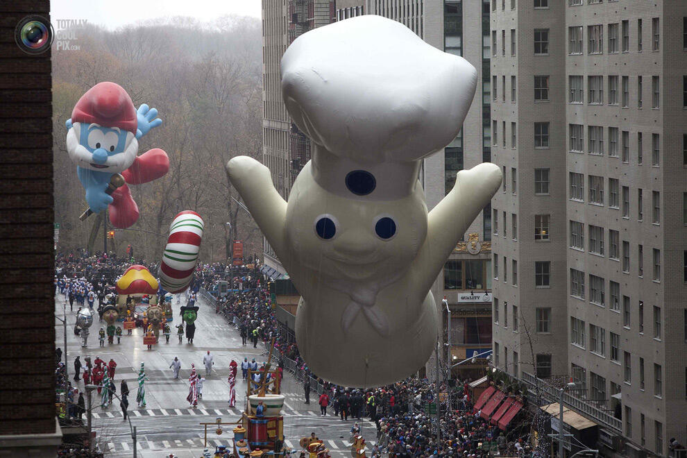 Wow, Meriahnya "Macy Thanksgiving Day Parade 88" New York 2014