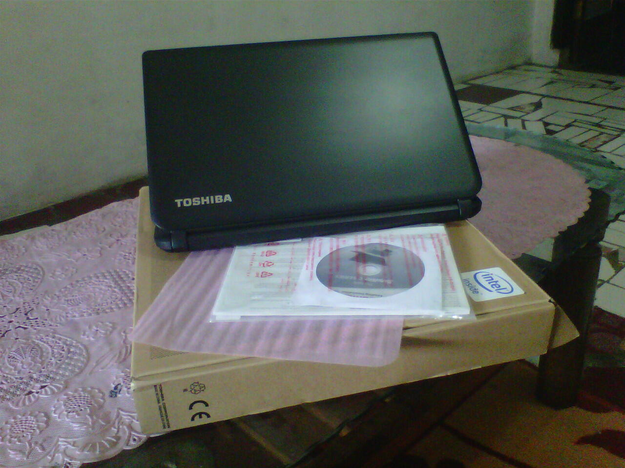 TOSHIBA C40-B LIKE NEW ISTIMEWA MALANG