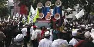 Tak Tahu Demo Apa, Dua Bocah Teriak "Gue Benci Ahok! Gue Benci Ahok