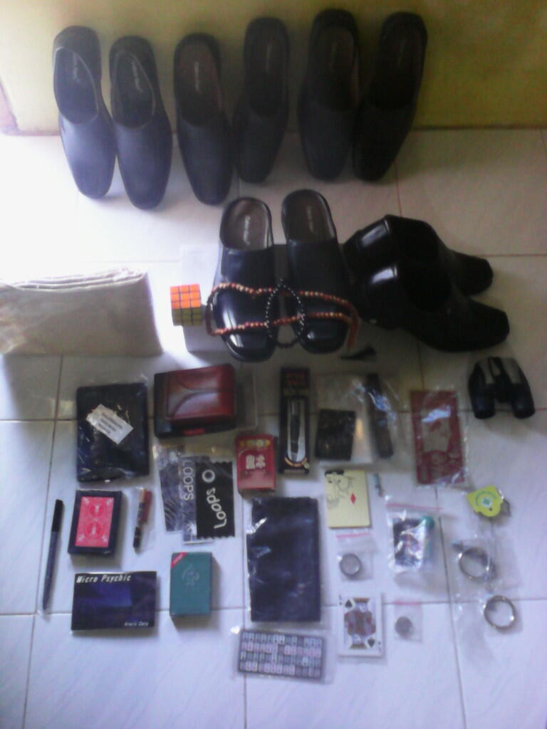 SEPATU LISTRIK(ELEKTRIK TOUCH)