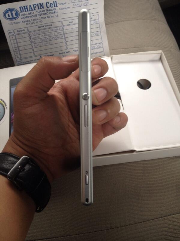 SONY XPERIA Z1 PUTUH MULUS BANDUNG
