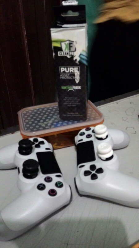 KONTROL FREEK PS4 (PLAYSTATION 4) 100% ORIGINAL