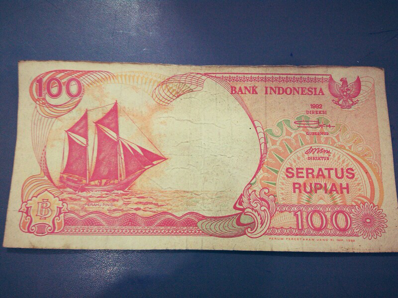 uang kertas