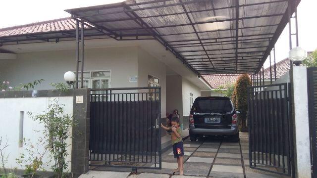 Terjual Rumah Pondok Aren pondasi cakar ayam atap baja 