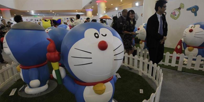 Doraemon Terlahir Berwarna Kuning dan Memiliki Telinga gan..wah..baru tau ya...