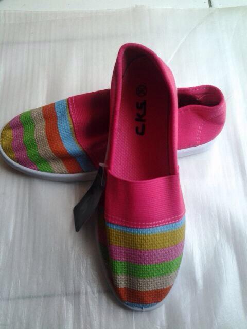 sepatu flatshoes rainbow bandung