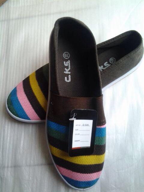 sepatu flatshoes rainbow bandung