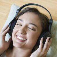 Bagaimana Menikmati Sebuah Musik