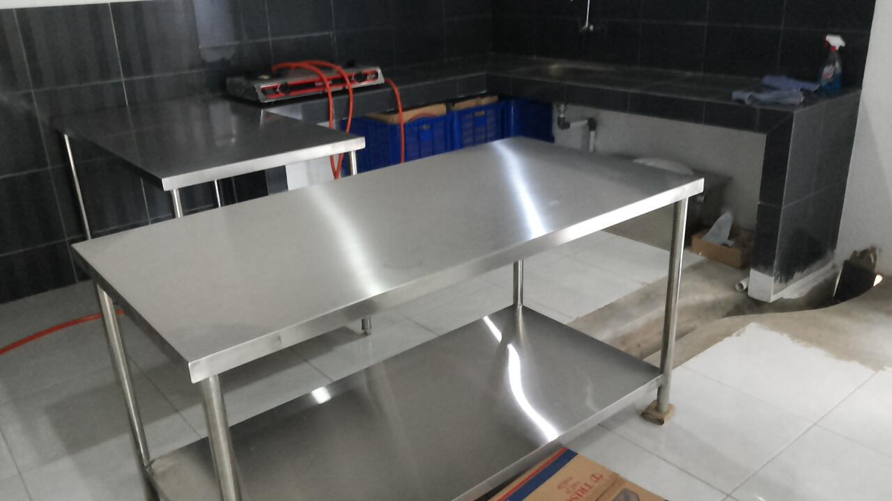 Dijual Kwali range, meja stainless (Bekasi, Cikarang)