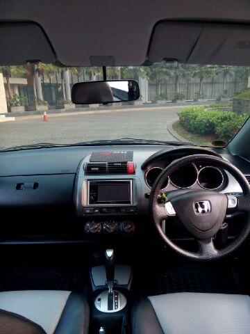 HONDA JAZZ 2008 AT