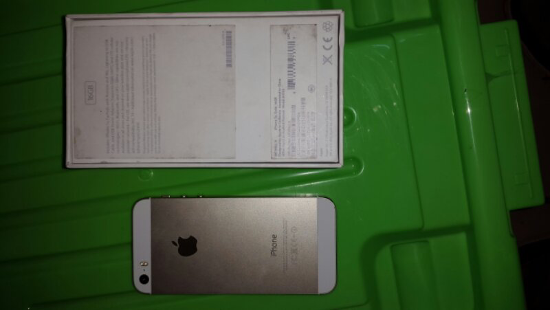 Cari Iphone 5s Gold fullset 6jt nett cod bogor only  KASKUS