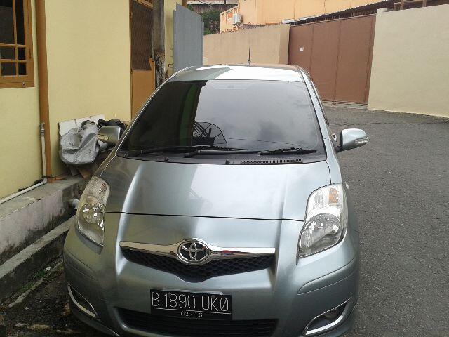 DI jual Toyota Yaris Type J thn 2011 bulan 2