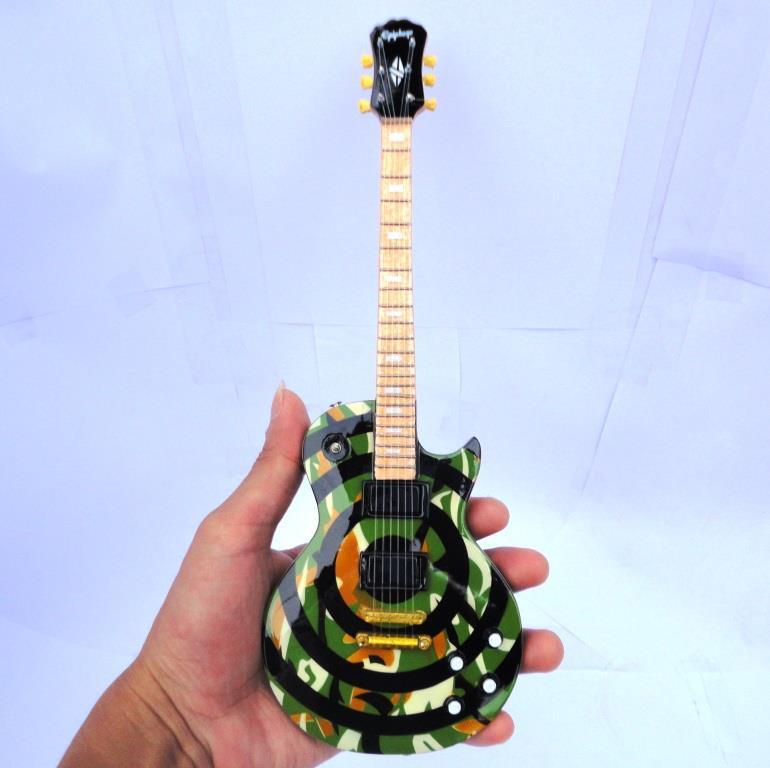 Miniatur Alat Musik