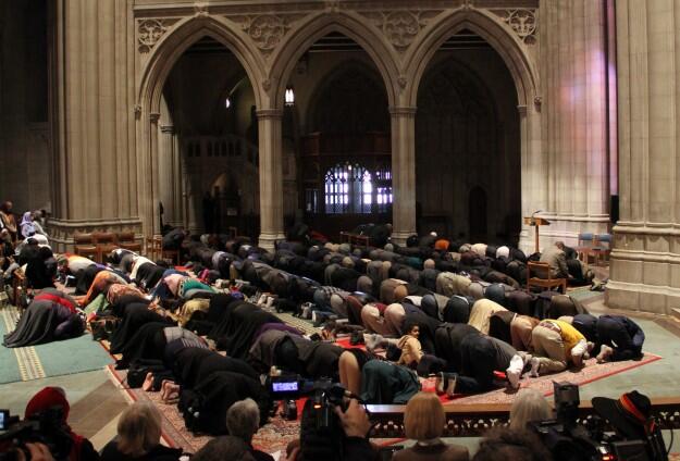 Alhamdulillah Untuk Pertama Kalinya Umat Islam Shalat Di Cathedral Amerika Serikat