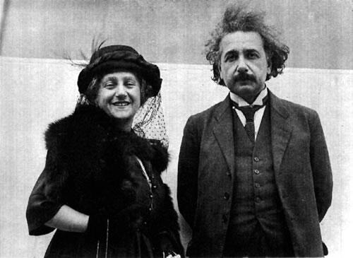 Sekilas tentang &quot;Albert Einstein&quot;