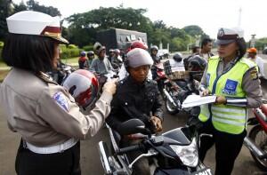 Polisi Setidaknya Gambaran Sampah Masyarakat Indonesia