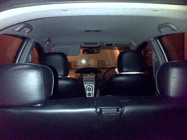 Toyota YARIS Manual Silver type E