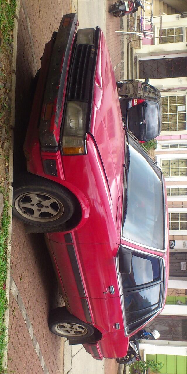 Daihatsu Charmant 1985 Red