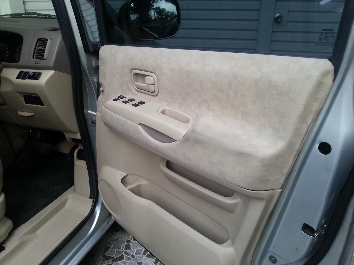 NISSAN SERENA CT 2004 AT BAGUS