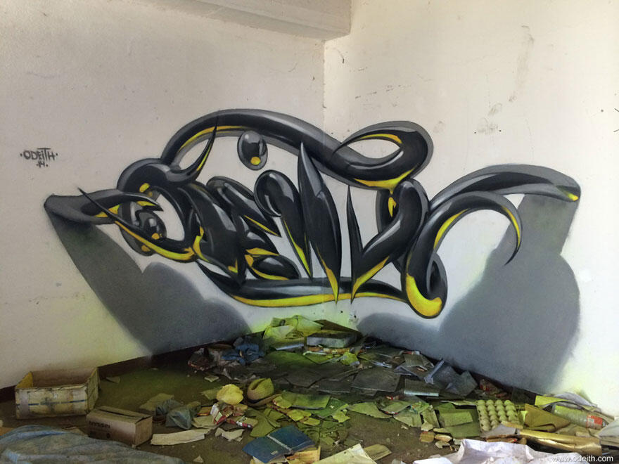 Graffiti 3D Melayang ini bakal bikin agan bilang &quot;wow&quot;