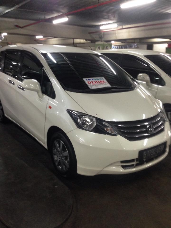 honda freed 2009 psd