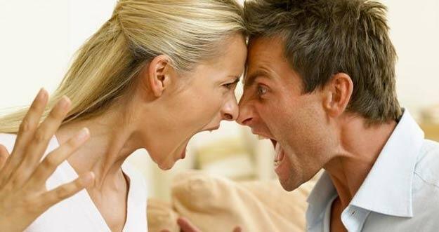 6 Cara Menjadi Ayah yang Baik untuk Anak Perempuan Anda