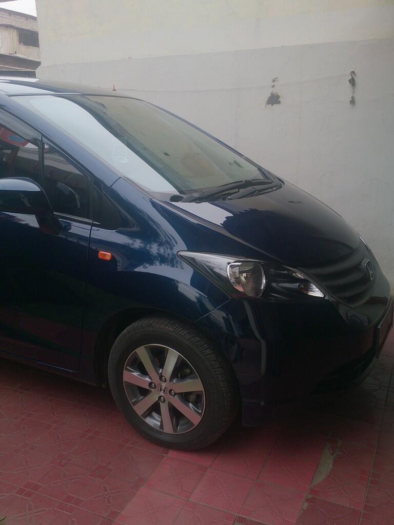 HONDA FREED 1.5 SD A/T Midnight Blue 2011 Akhir