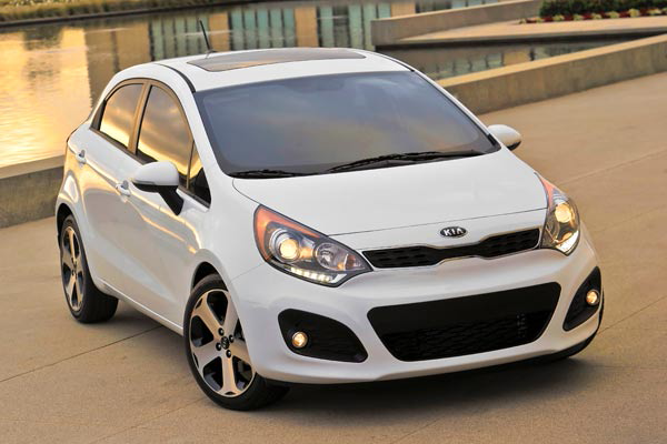 Kia all New MobiL Super Special Promo Natal dan Tahun Baru 2015(Hidayat)