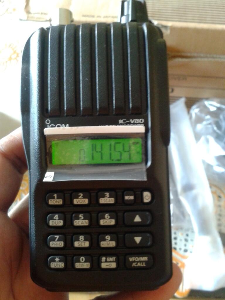 HT Icom IC-V80 BNOB