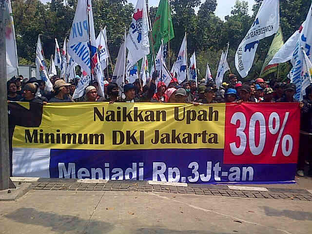 Bagaimana Tanggapan Agan dengan Demo Buruh Hari Ini?