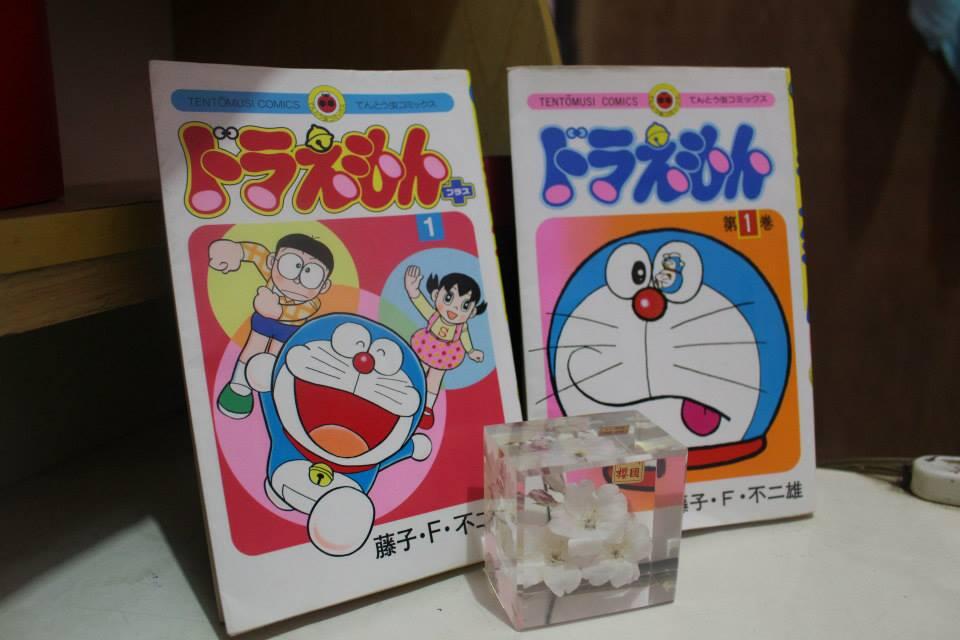 Komik Doraemon Edisi Pertama dan Edisi Pertama Plus asli bahasa jepang