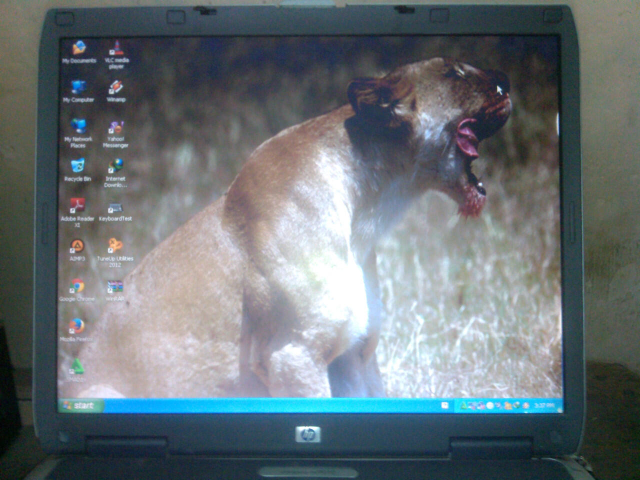 Laptop HP COMPAQ NX9010 Pentium 4