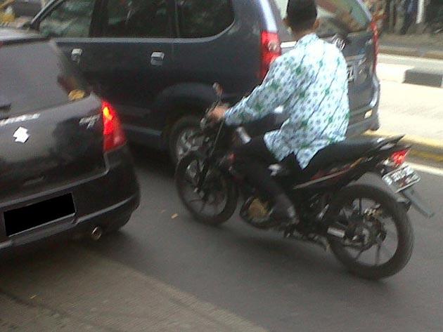 6 Tips Lolos Dari Tilang