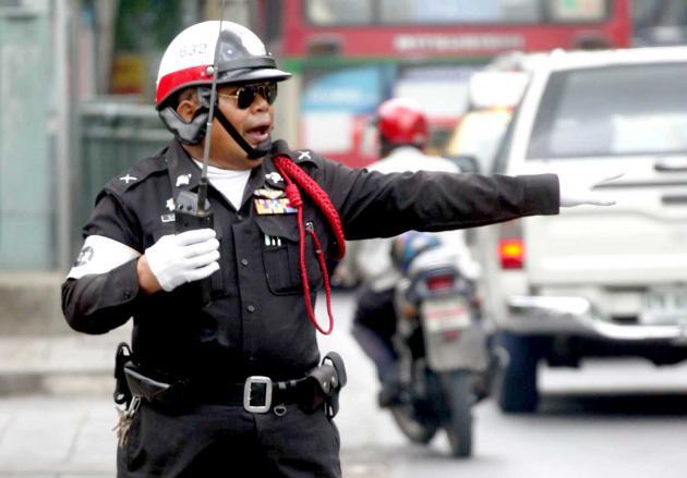  ----- POLISI LALU LINTAS DI BERBAGAI NEGARA ( PICT INSIDE ) ---- UPDATE+++