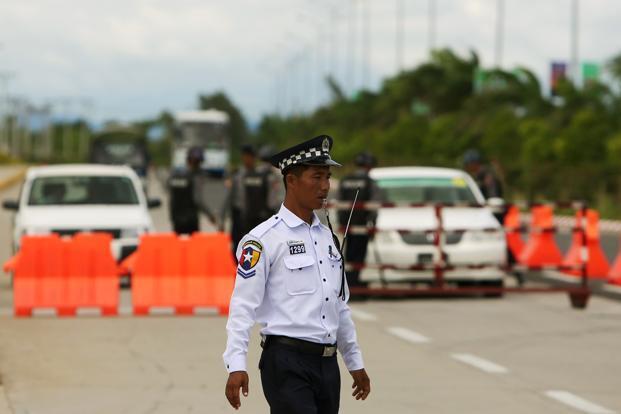  ----- POLISI LALU LINTAS DI BERBAGAI NEGARA ( PICT INSIDE ) ---- UPDATE+++