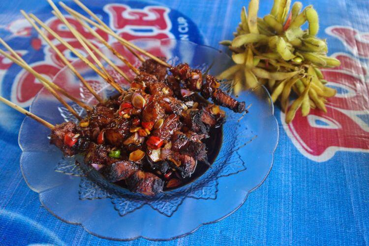 Sajian Kuliner Extreme Indonesia yang Patut Agan Coba