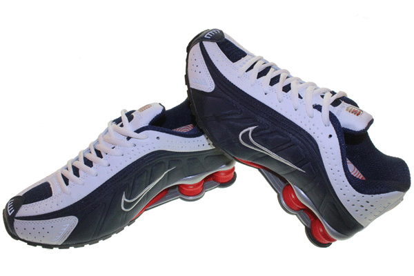 sepatu nike shox r4