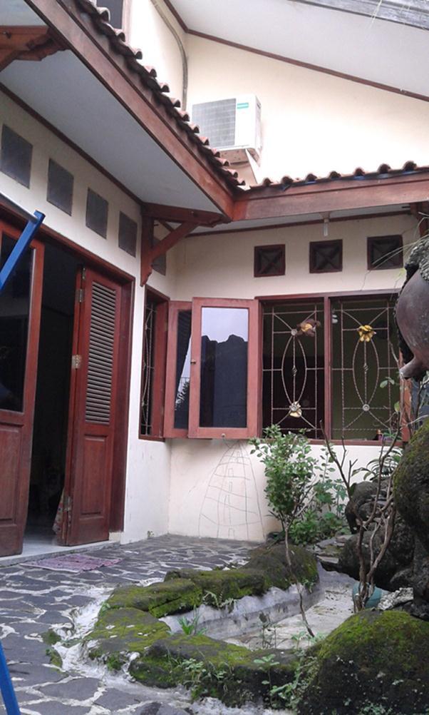 Rumah 2LT Nyaman Strategis di Kelapa Dua Depok Dekat Tol Cijago - Margonda