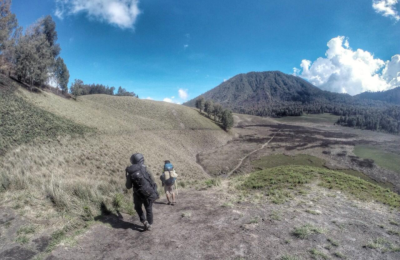 &#91;CATPER&#93; PERJALANAN KE PUNCAK PARA DEWA , SEMERU &#91;SHARING COST&#93;